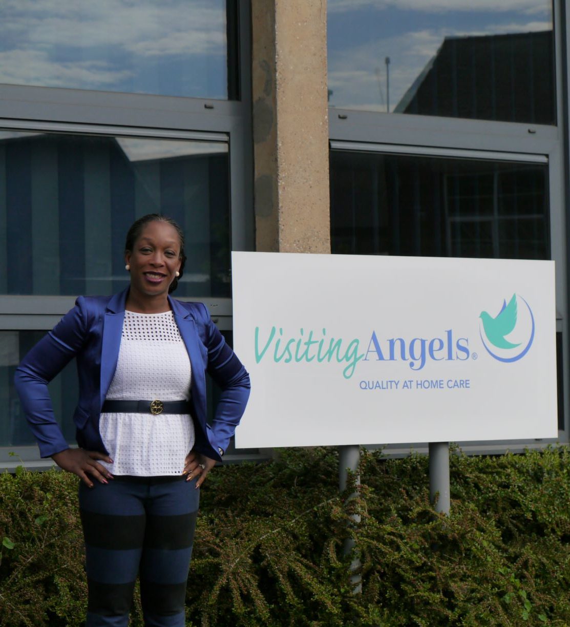 P1010152DI Visiting Angels Company Signage