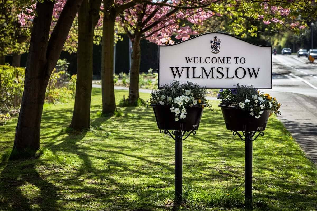 welcome-to-wilmslow-min