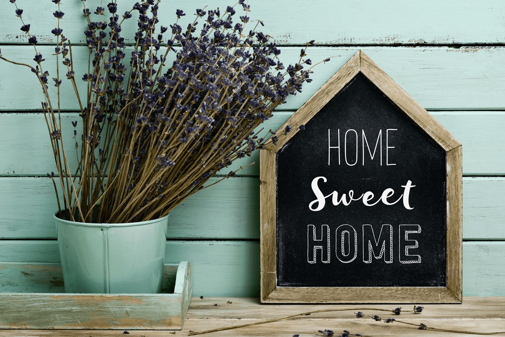 Stay Independent: Ditch “Care Homes Near Me” for In-Home Care