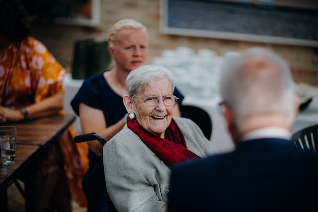 Visiting Angels | Parkinson’s Awareness Day (11 April): Caring with Compassion and Support